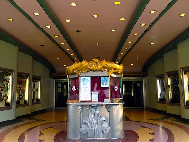 Crest Theatre